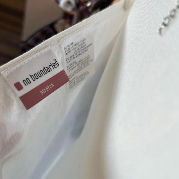 Vintage No Boundaries white lace cami tank top Y2K fairycore - Picture 5 of 5